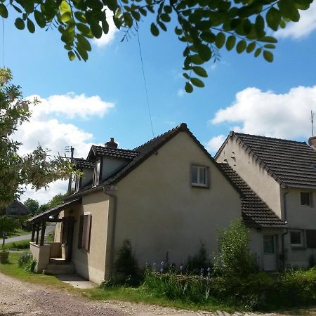 Les Gallerands Bessais-le-Fromental Exterior foto